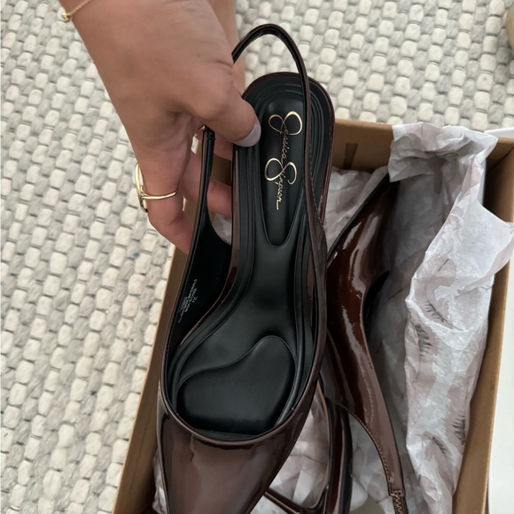 Jessica Simpson Brand New Kitten Heel - Picture 2 of 3